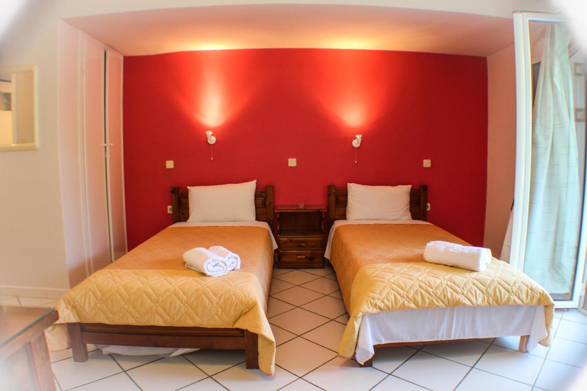 Xristina Studios Vasiliki  Luaran gambar