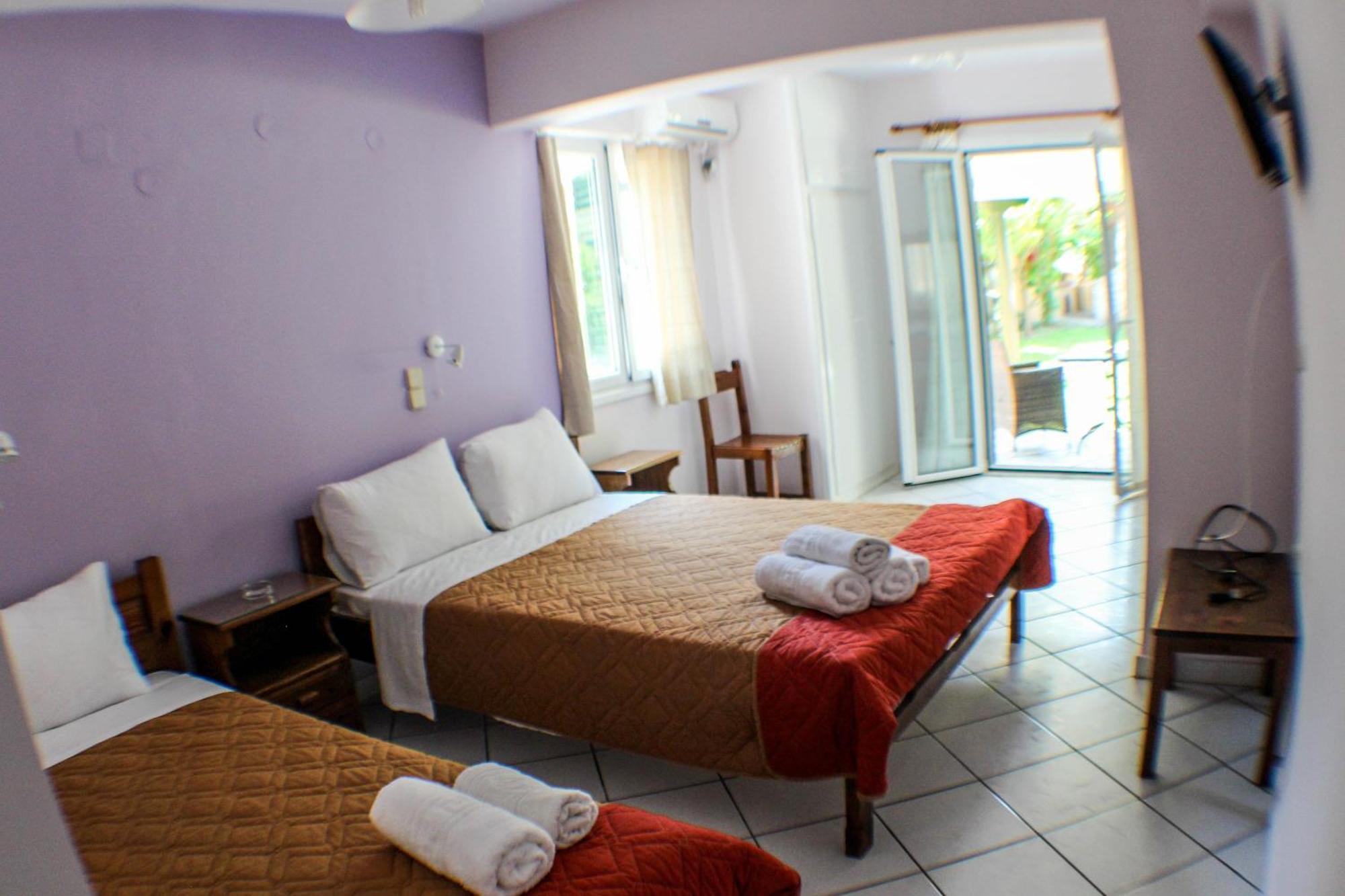 Xristina Studios Vasiliki  Luaran gambar